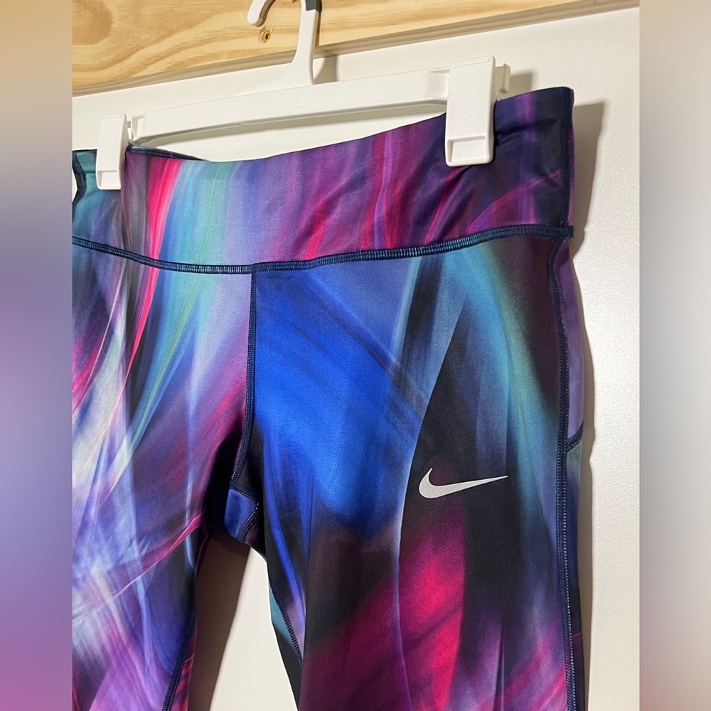 Nike Dri-Fit Running Leggings Cropped Women Size XL - Picture 2 of 6